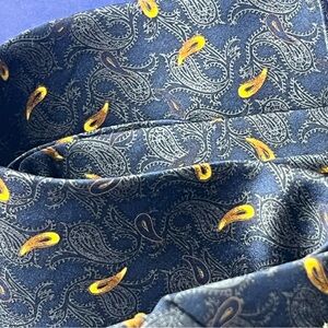 Jeffrey Scott Silk Tie Navy Gold Paisley NWT